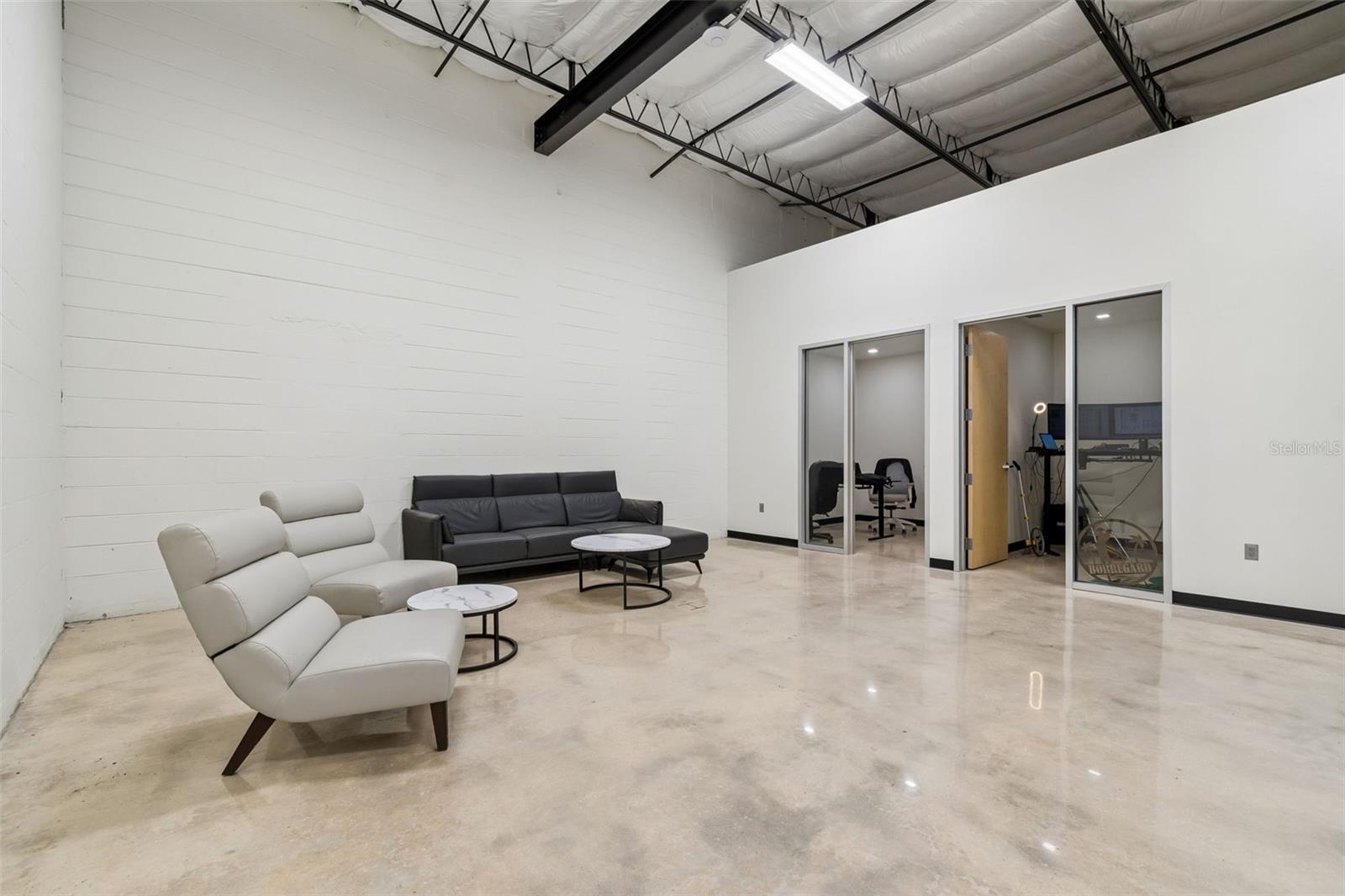 15552 US 301, DADE CITY, FL, 33525