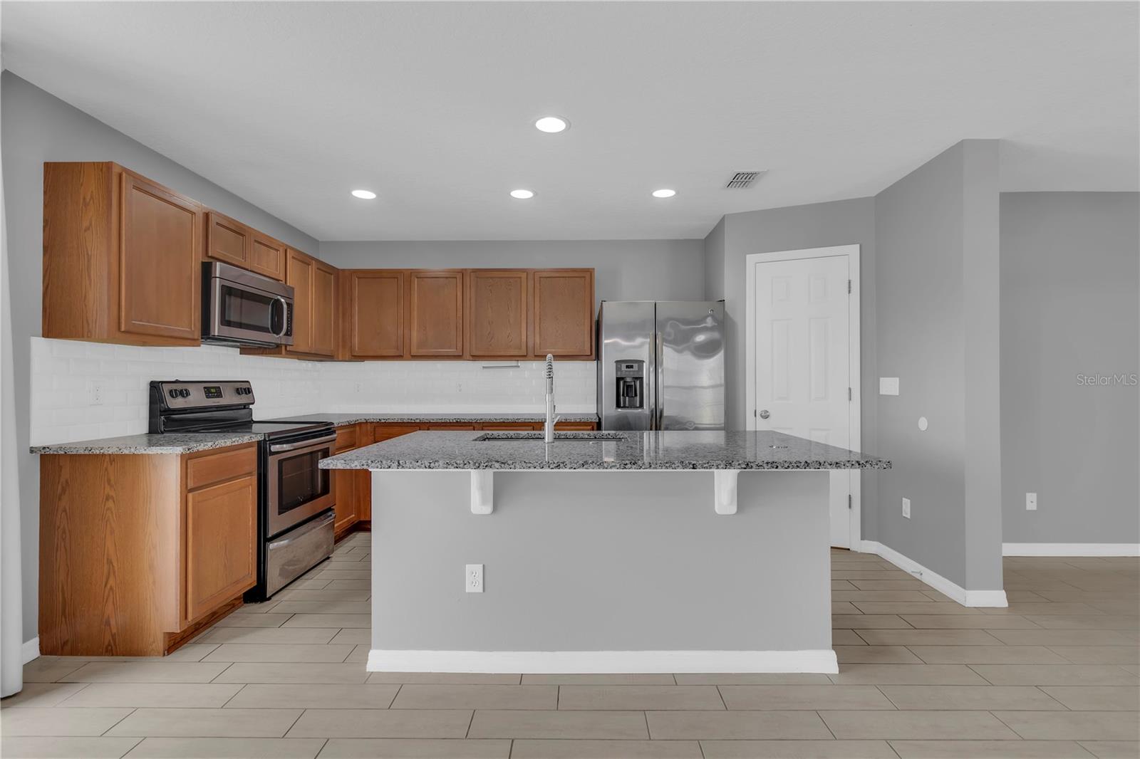 2589 AVENTURINE ST, KISSIMMEE, FL, 34744