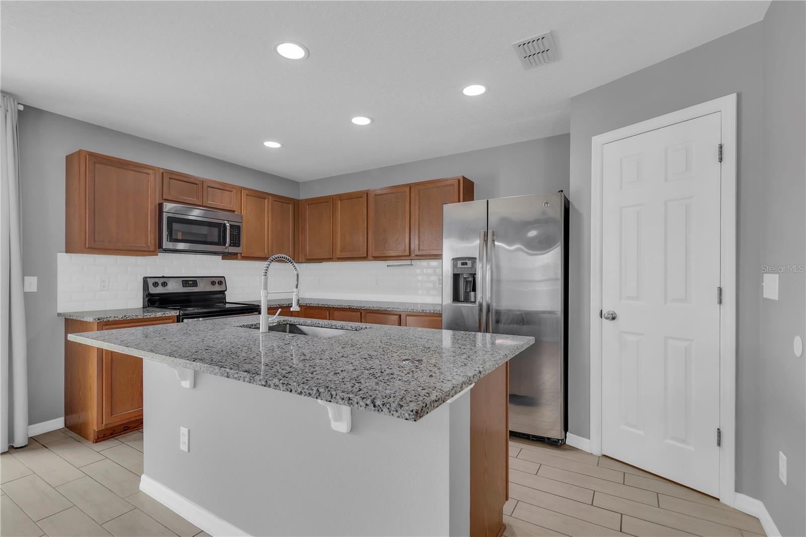 2589 AVENTURINE ST, KISSIMMEE, FL, 34744