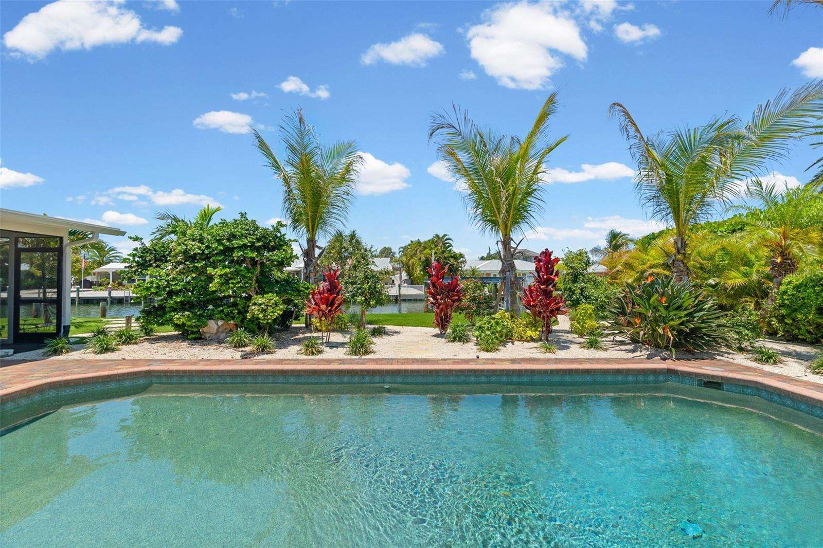 528 KEY ROYALE DR, HOLMES BEACH, FL, 34217