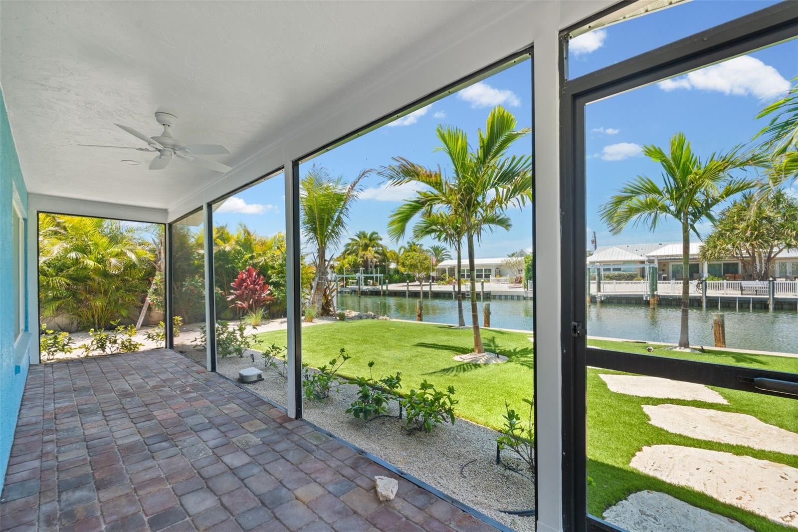 528 KEY ROYALE DR, HOLMES BEACH, FL, 34217