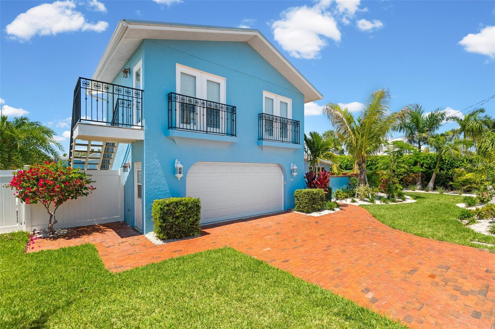 528 KEY ROYALE DR, HOLMES BEACH, FL, 34217
