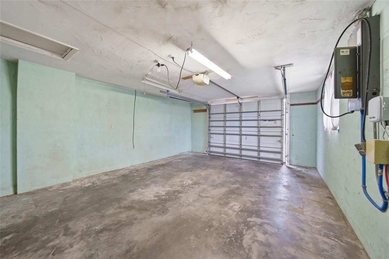 7825 HAWTHORN DR, PORT RICHEY, FL, 34668