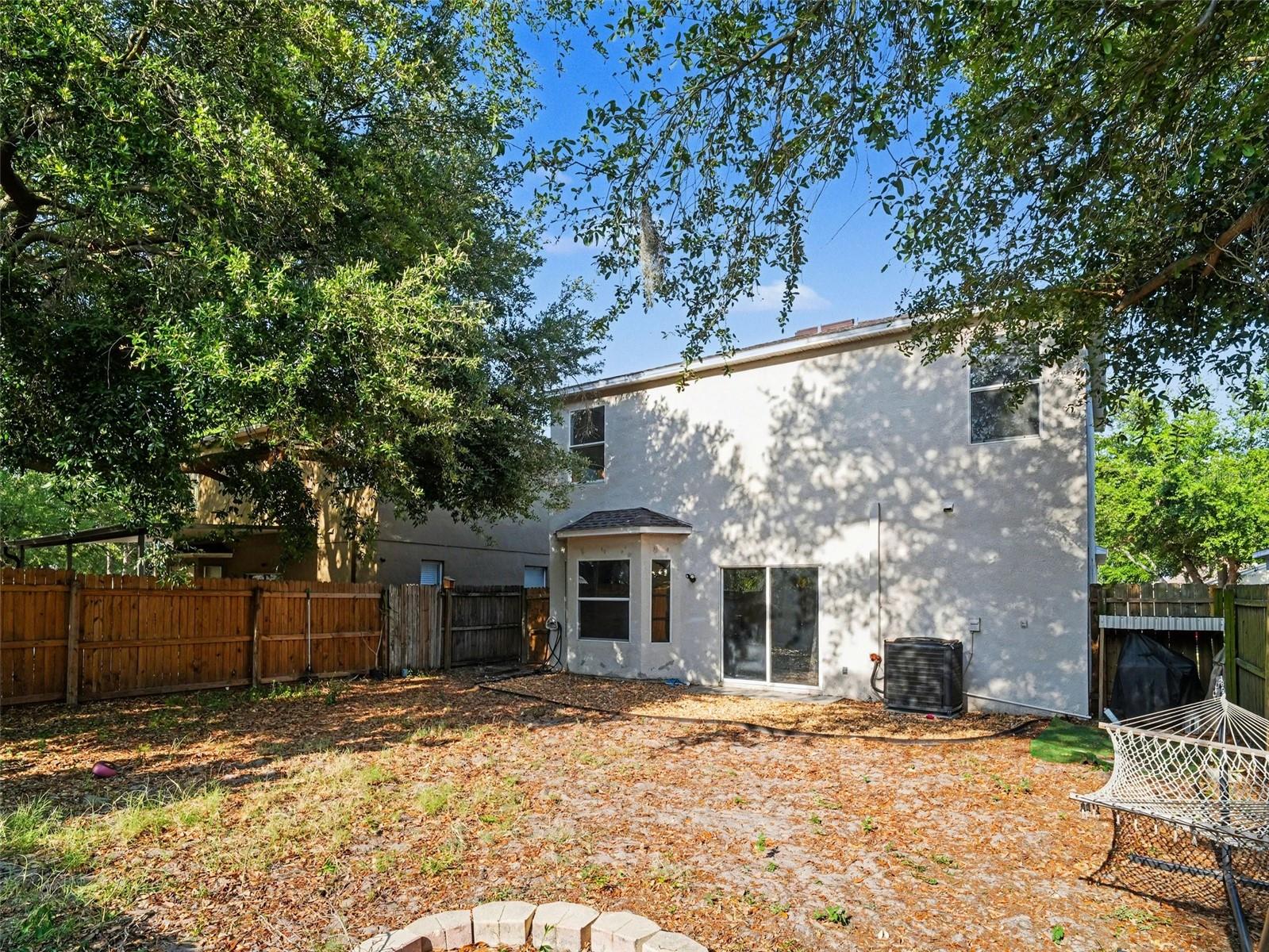 8430 QUARTER HORSE DR, RIVERVIEW, FL, 33578