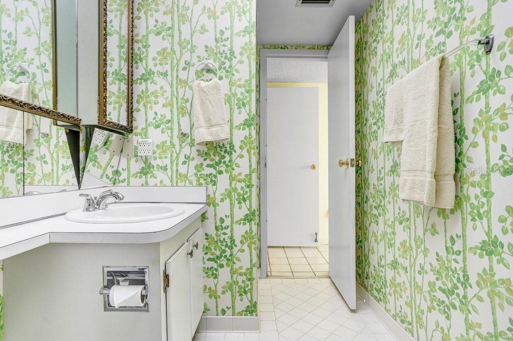 11000 GULF BLVD #603, TREASURE ISLAND, FL, 33706