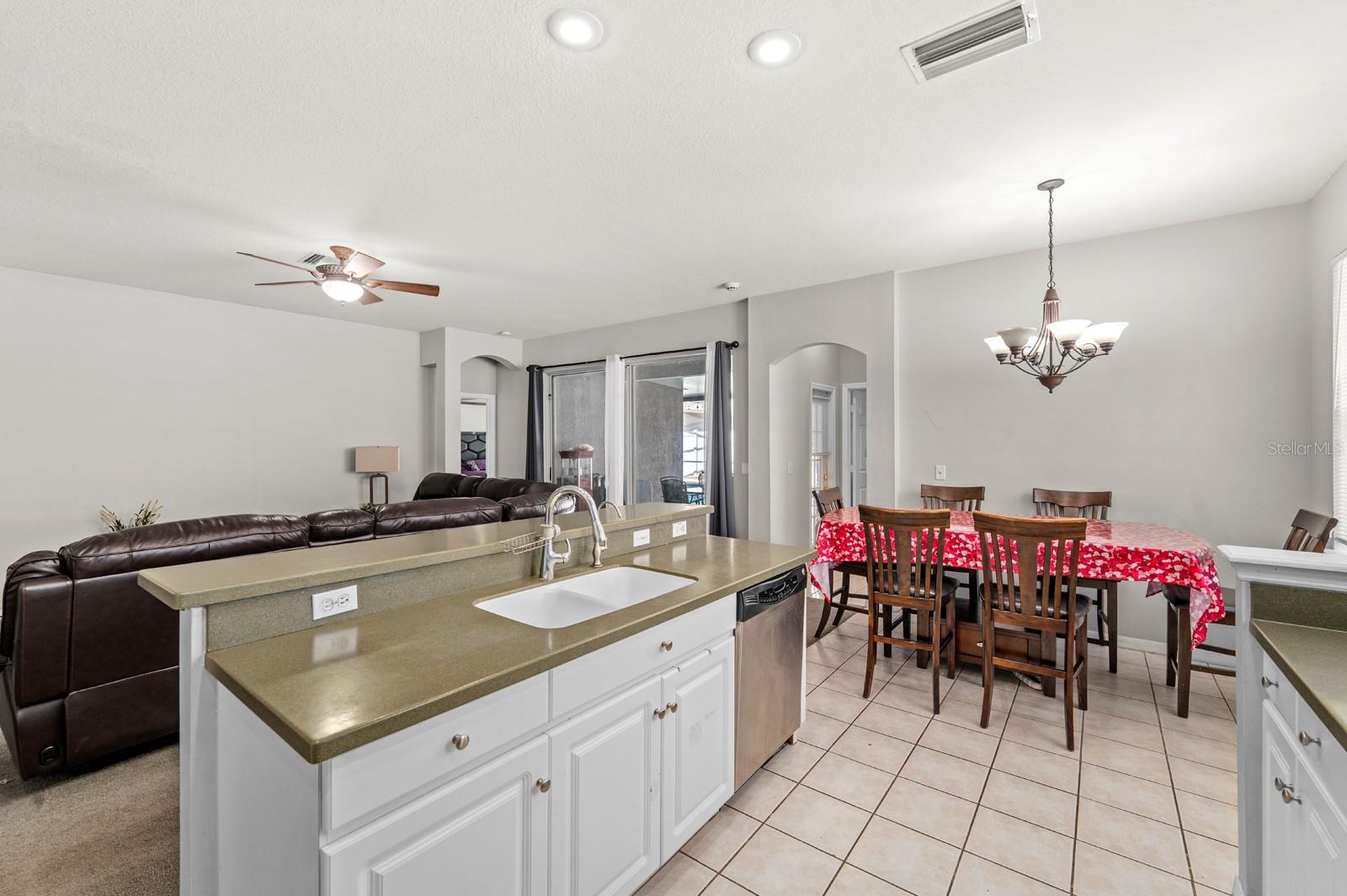 4814 PORTOBELLO CIR, VALRICO, FL, 33596