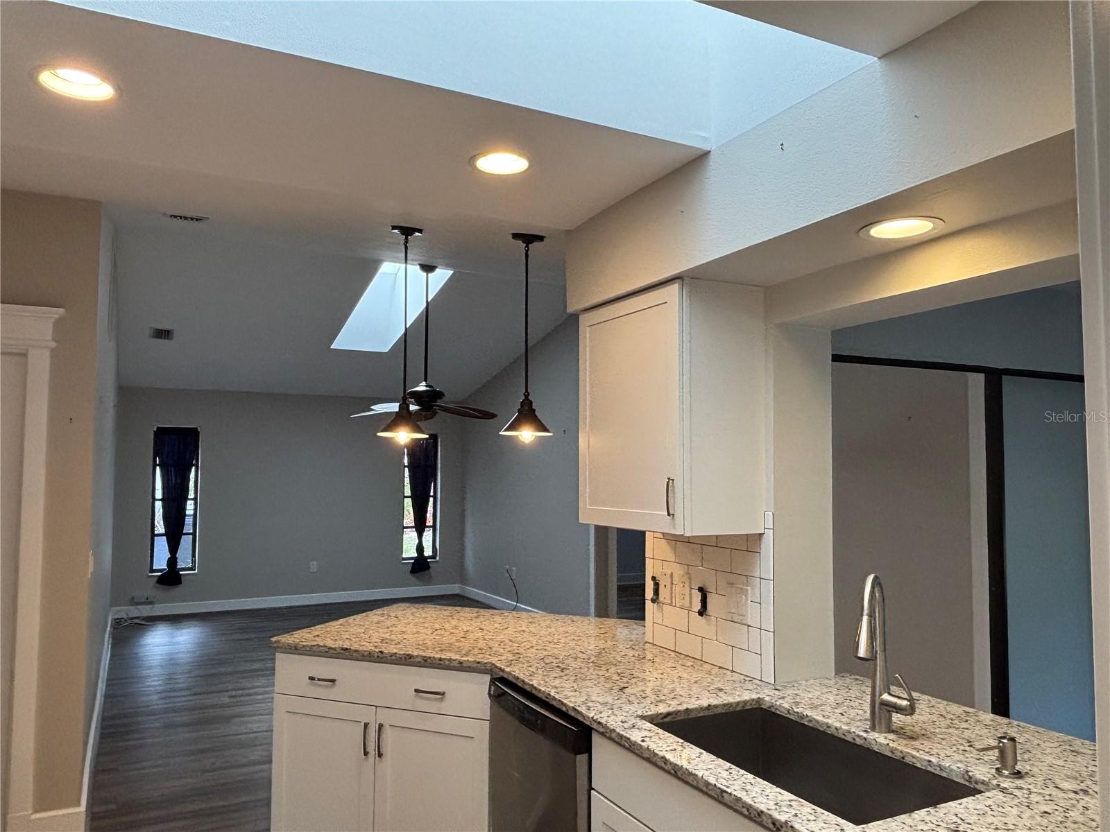 10123 BAY AVE, ENGLEWOOD, FL, 34224