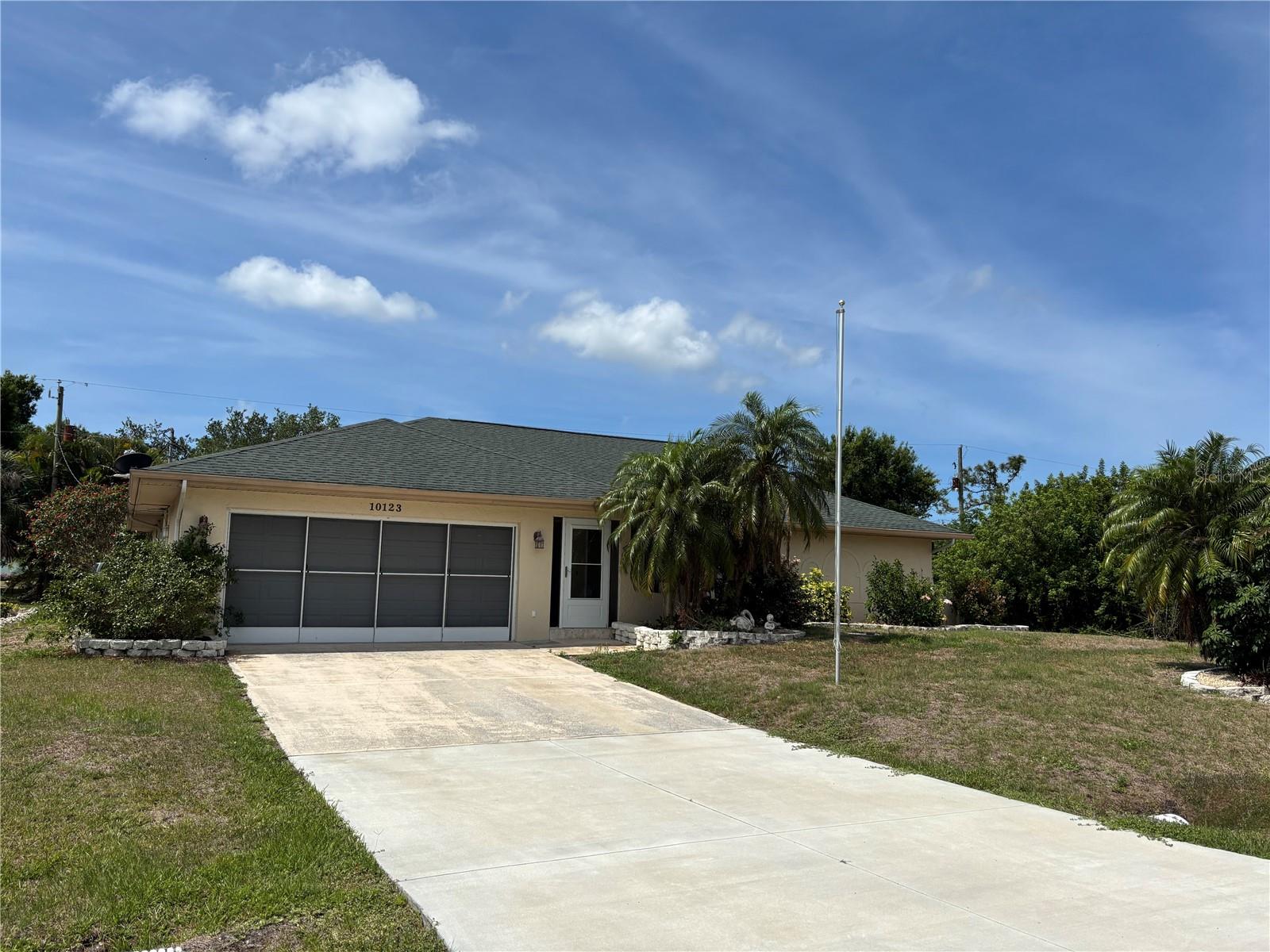 10123 BAY AVE, ENGLEWOOD, FL, 34224