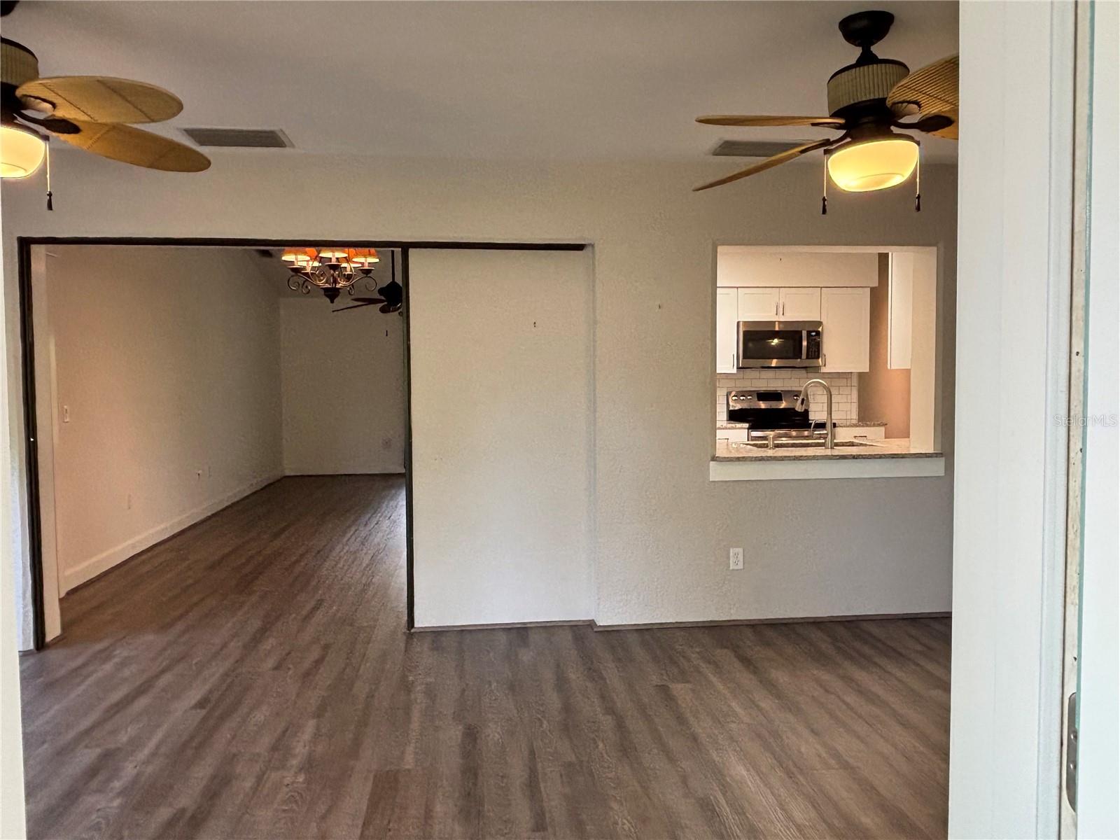 10123 BAY AVE, ENGLEWOOD, FL, 34224