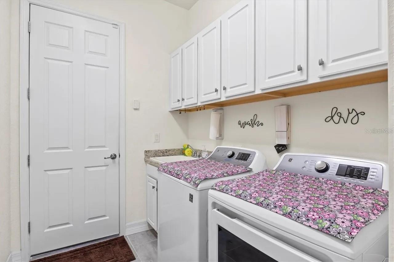 15024 SPANISH POINT DR, PORT CHARLOTTE, FL, 33981