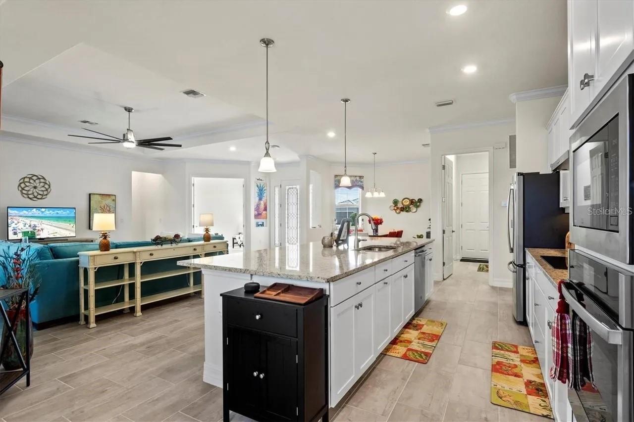15024 SPANISH POINT DR, PORT CHARLOTTE, FL, 33981