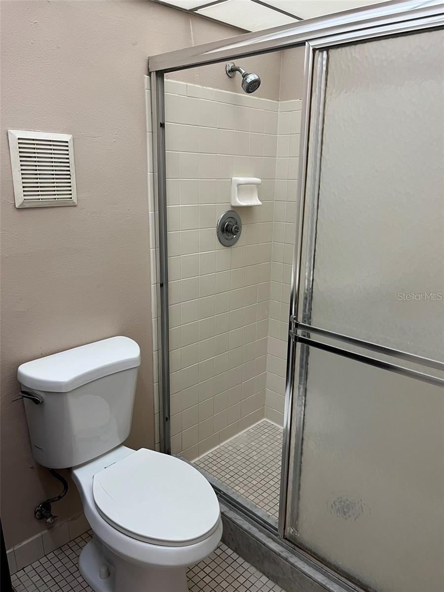 7708 GULF CT, TEMPLE TERRACE, FL, 33637