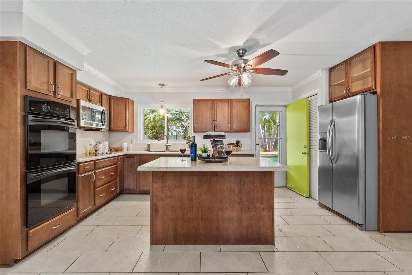 361 SCOTT AVE, SARASOTA, FL, 34243