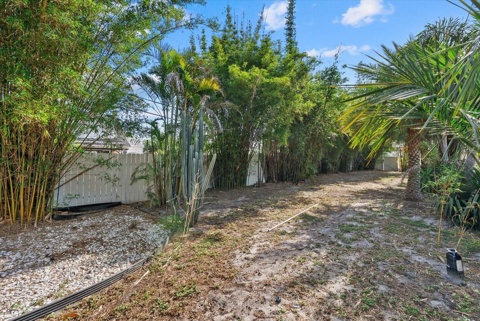 361 SCOTT AVE, SARASOTA, FL, 34243