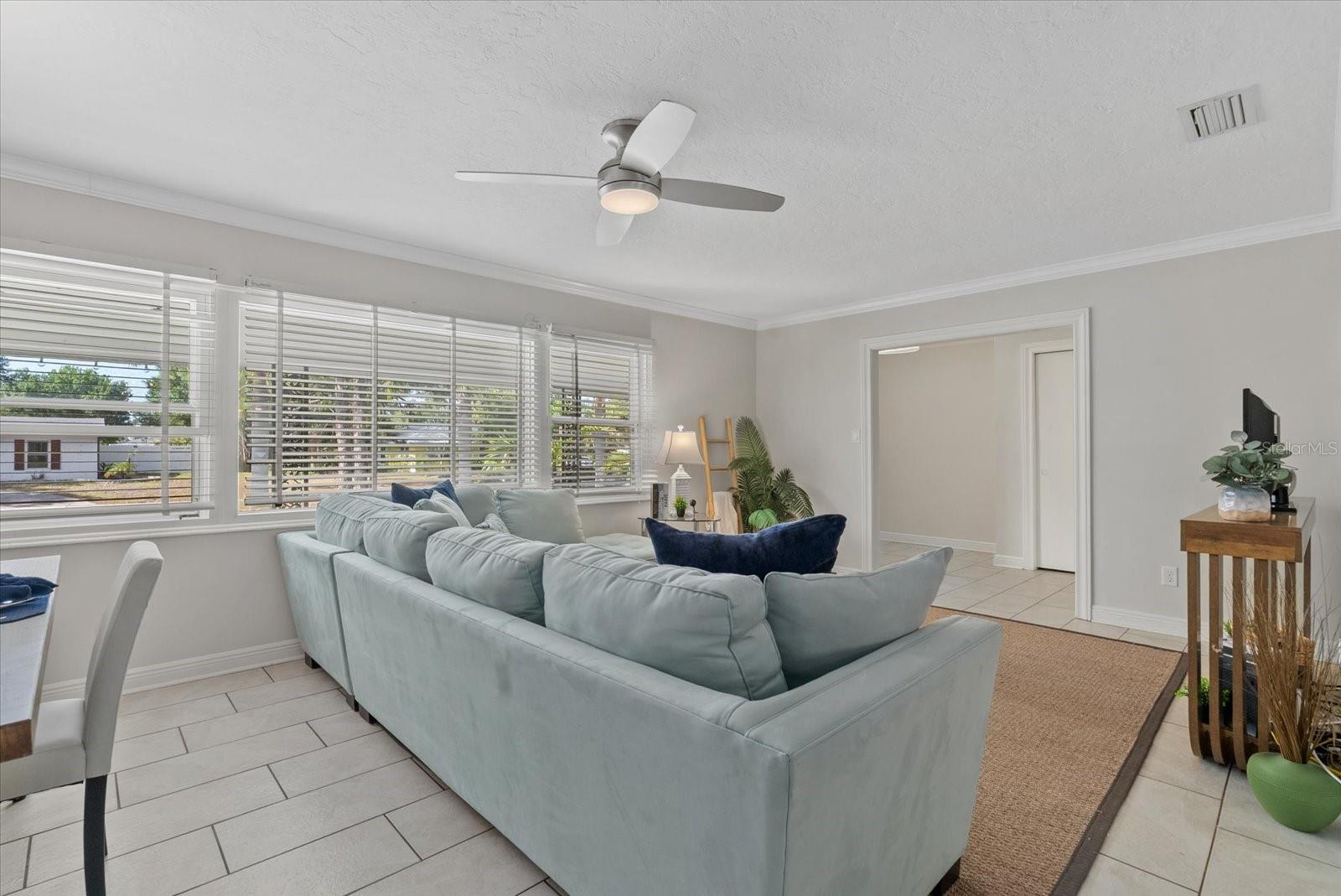 361 SCOTT AVE, SARASOTA, FL, 34243