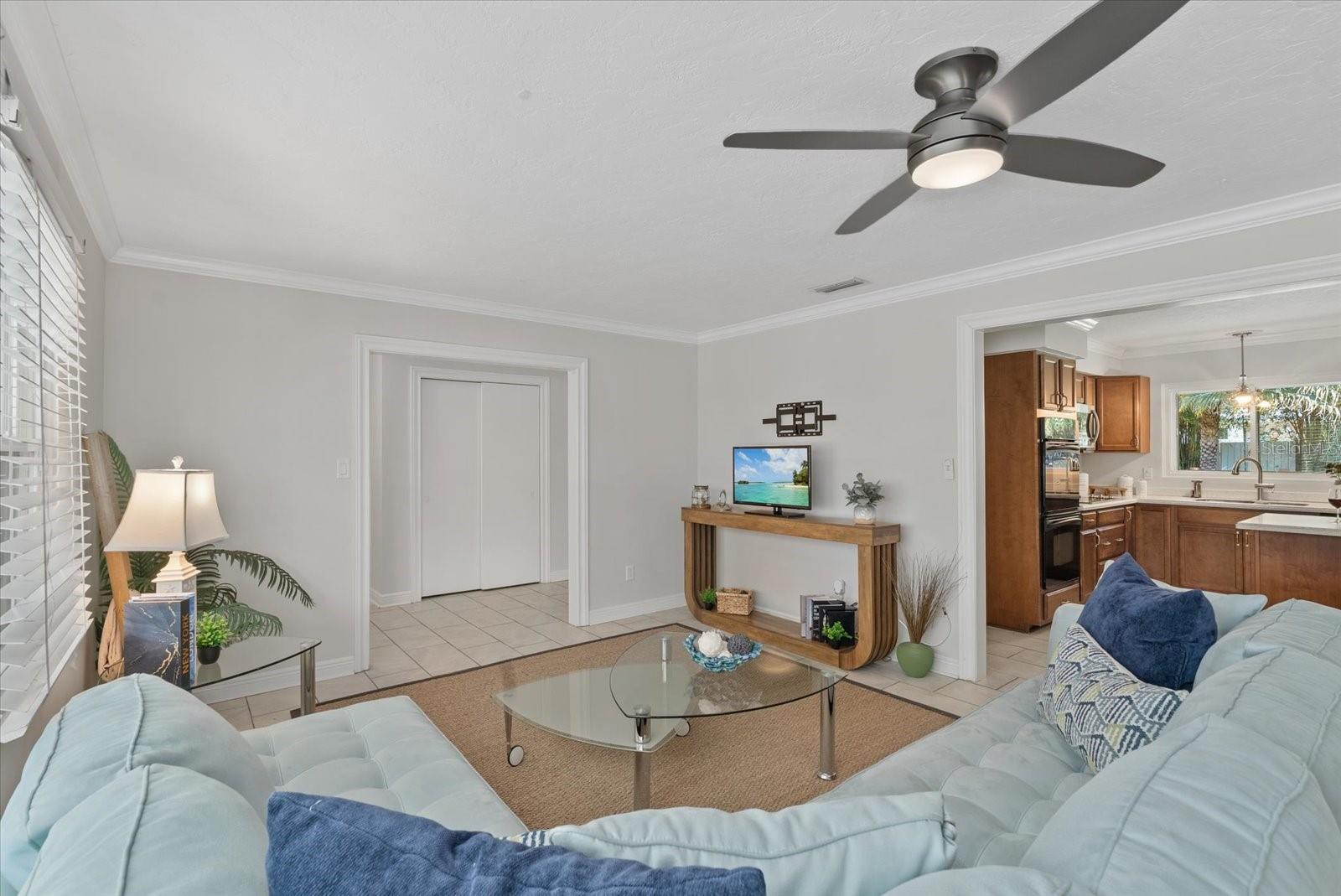 361 SCOTT AVE, SARASOTA, FL, 34243