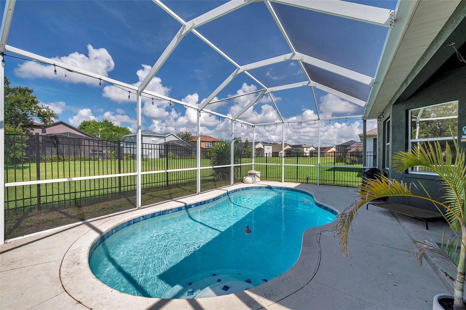 4641 ROLLING GREEN DR, WESLEY CHAPEL, FL, 33543