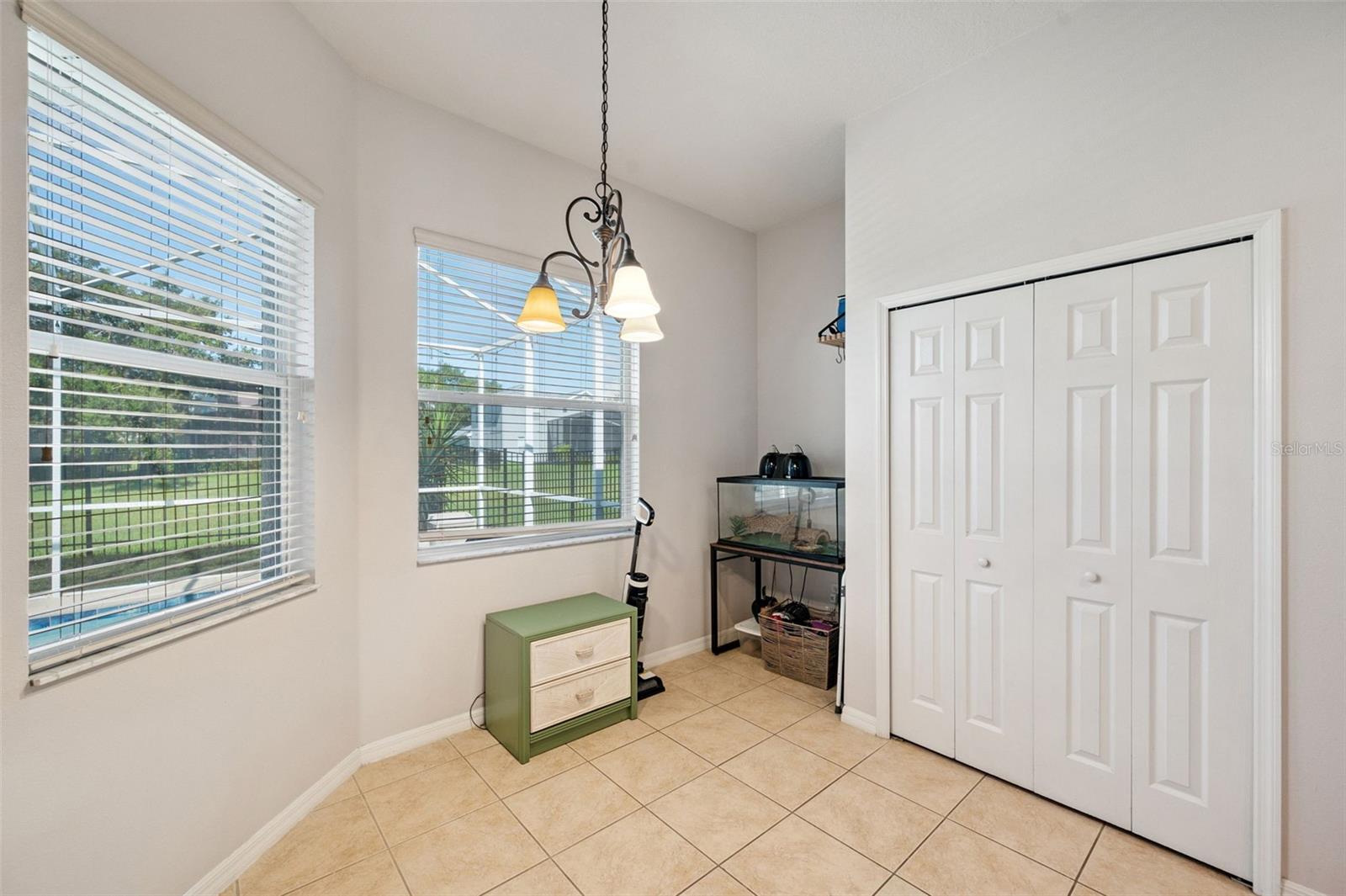 4641 ROLLING GREEN DR, WESLEY CHAPEL, FL, 33543