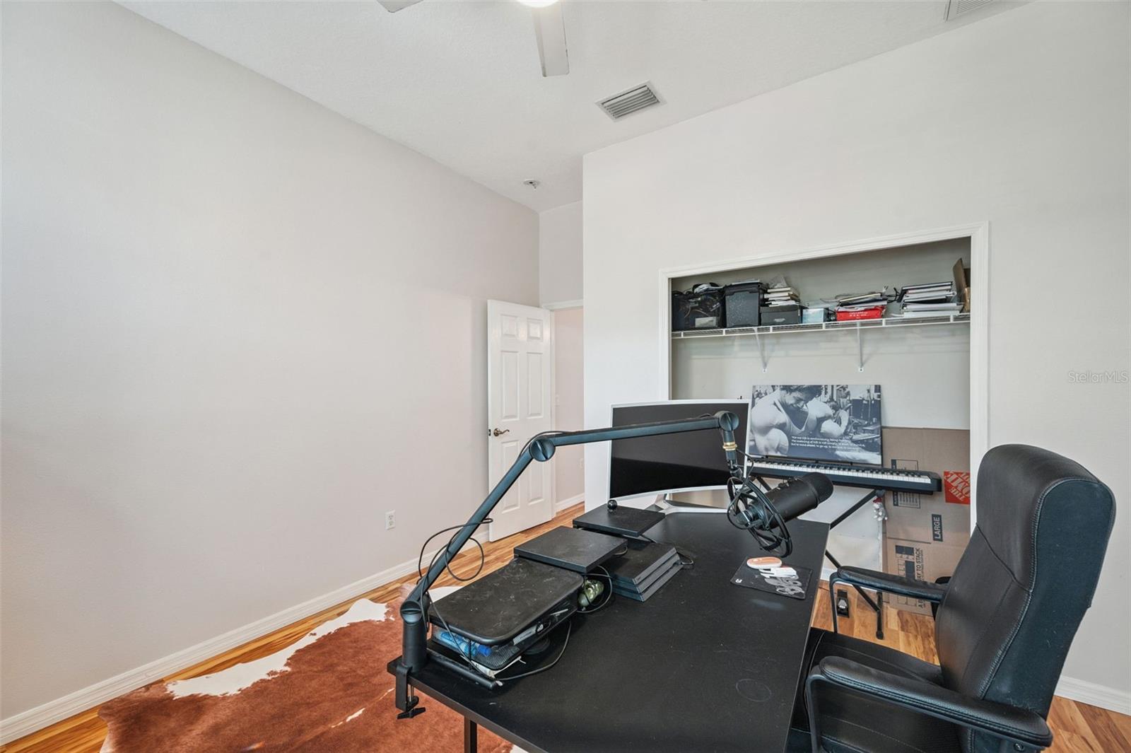 4641 ROLLING GREEN DR, WESLEY CHAPEL, FL, 33543