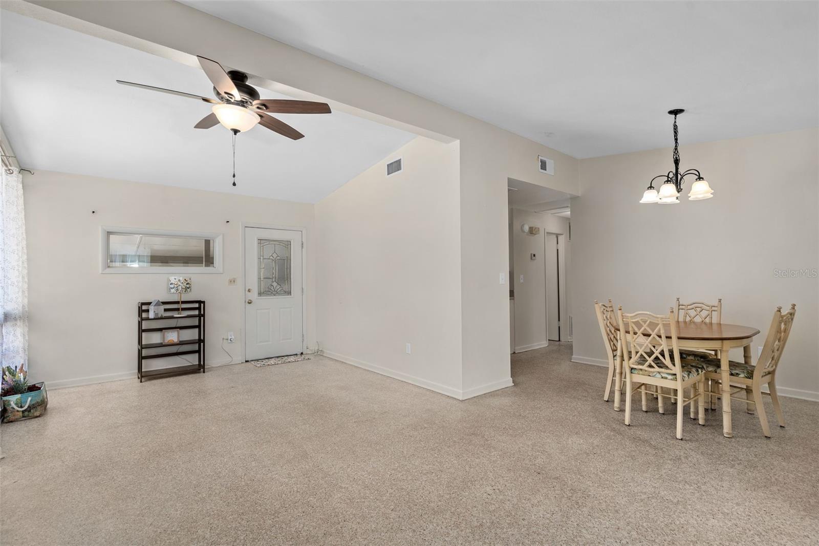 455 BELLE AYRE DR, MOUNT DORA, FL, 32757