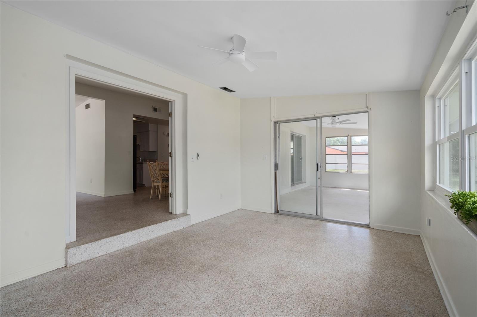 455 BELLE AYRE DR, MOUNT DORA, FL, 32757