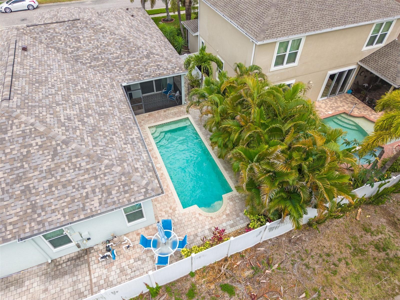 8253 WILD OAKS CIR, LARGO, FL, 33773