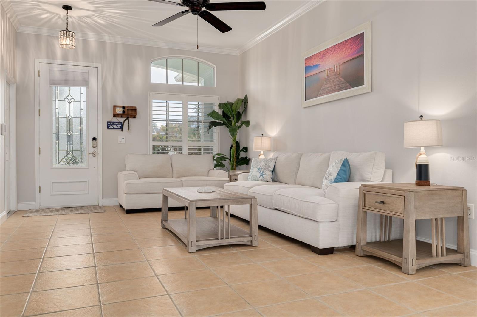 8253 WILD OAKS CIR, LARGO, FL, 33773