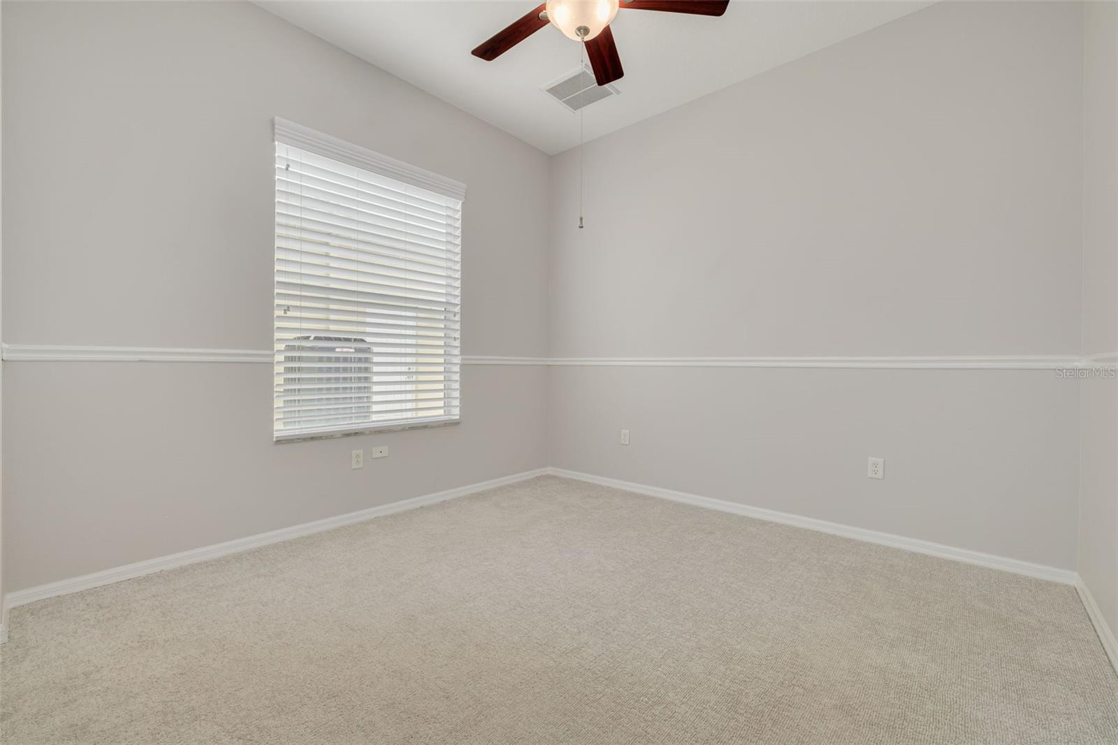8253 WILD OAKS CIR, LARGO, FL, 33773