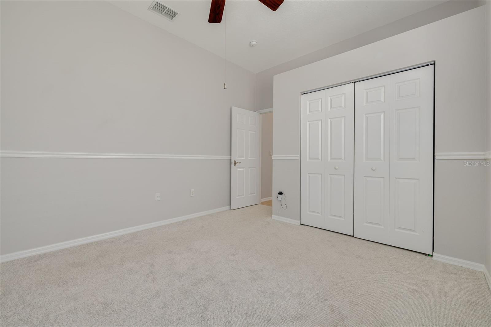 8253 WILD OAKS CIR, LARGO, FL, 33773