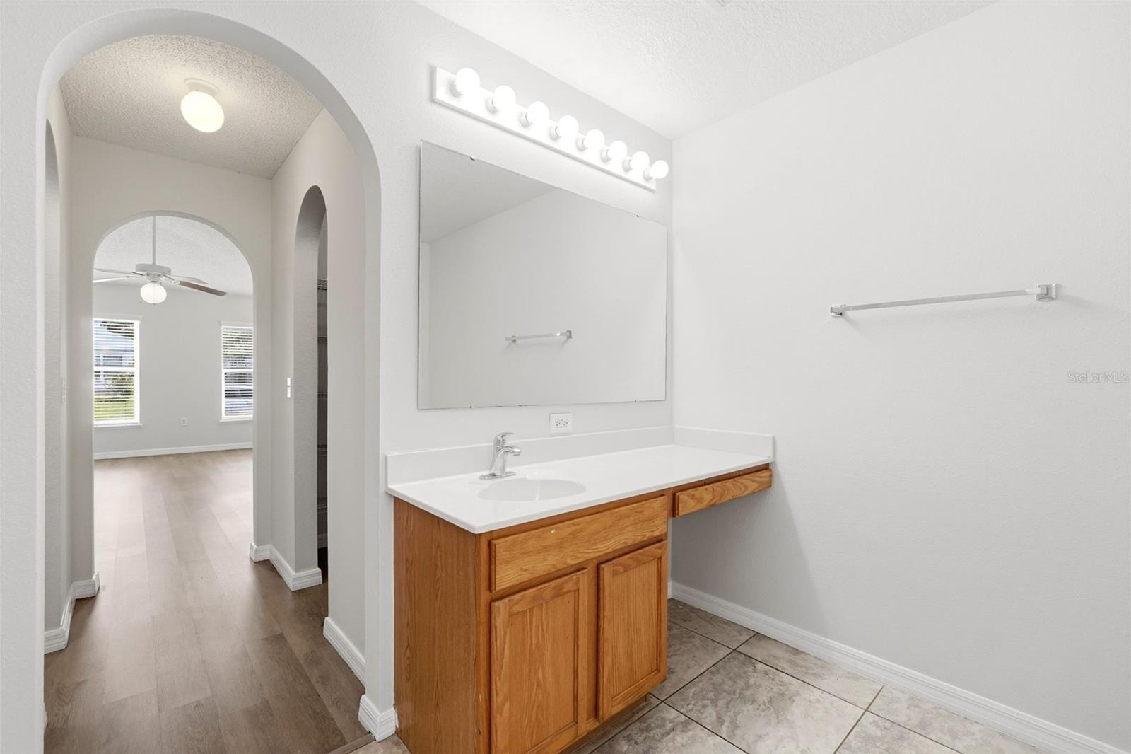 955 LOUVRE CT, KISSIMMEE, FL, 34759