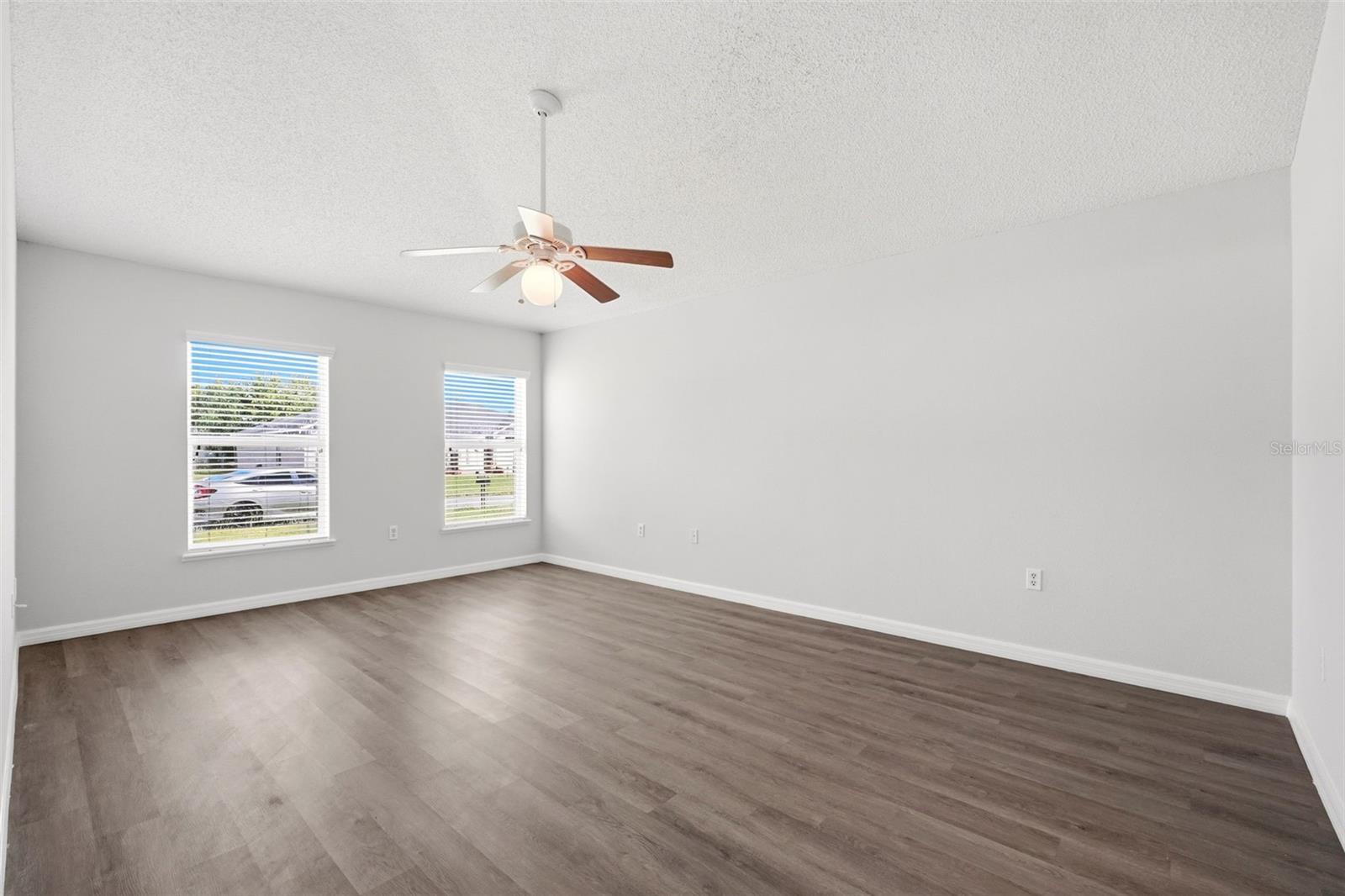 955 LOUVRE CT, KISSIMMEE, FL, 34759