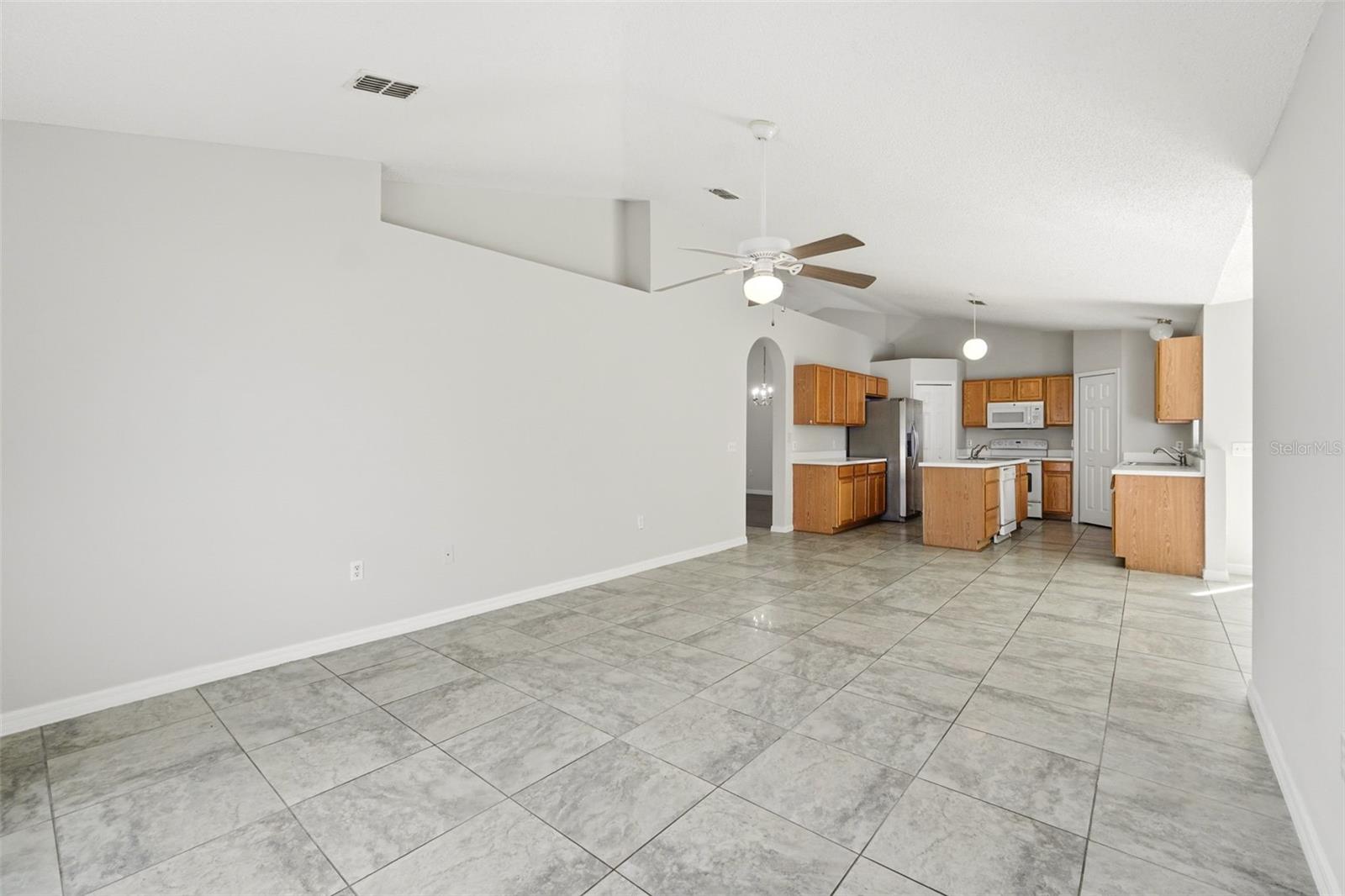 955 LOUVRE CT, KISSIMMEE, FL, 34759