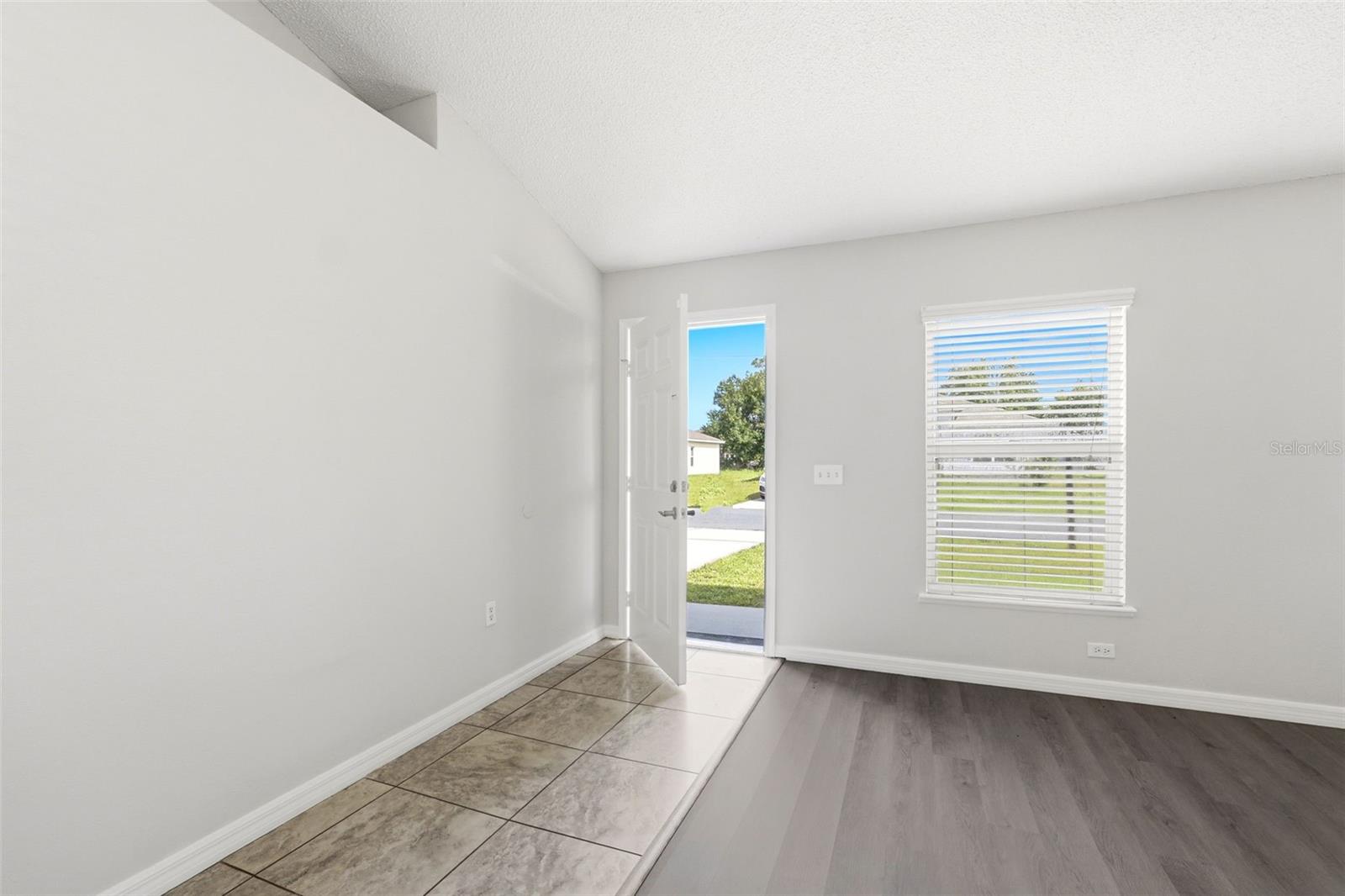955 LOUVRE CT, KISSIMMEE, FL, 34759