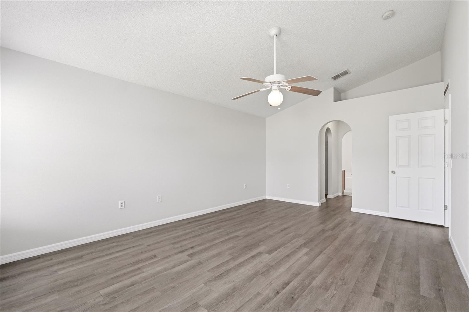 955 LOUVRE CT, KISSIMMEE, FL, 34759