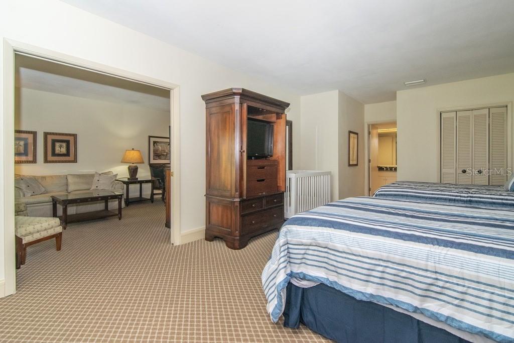 4744 FOX HUNT DR #1022 & 1024, WESLEY CHAPEL, FL, 33543