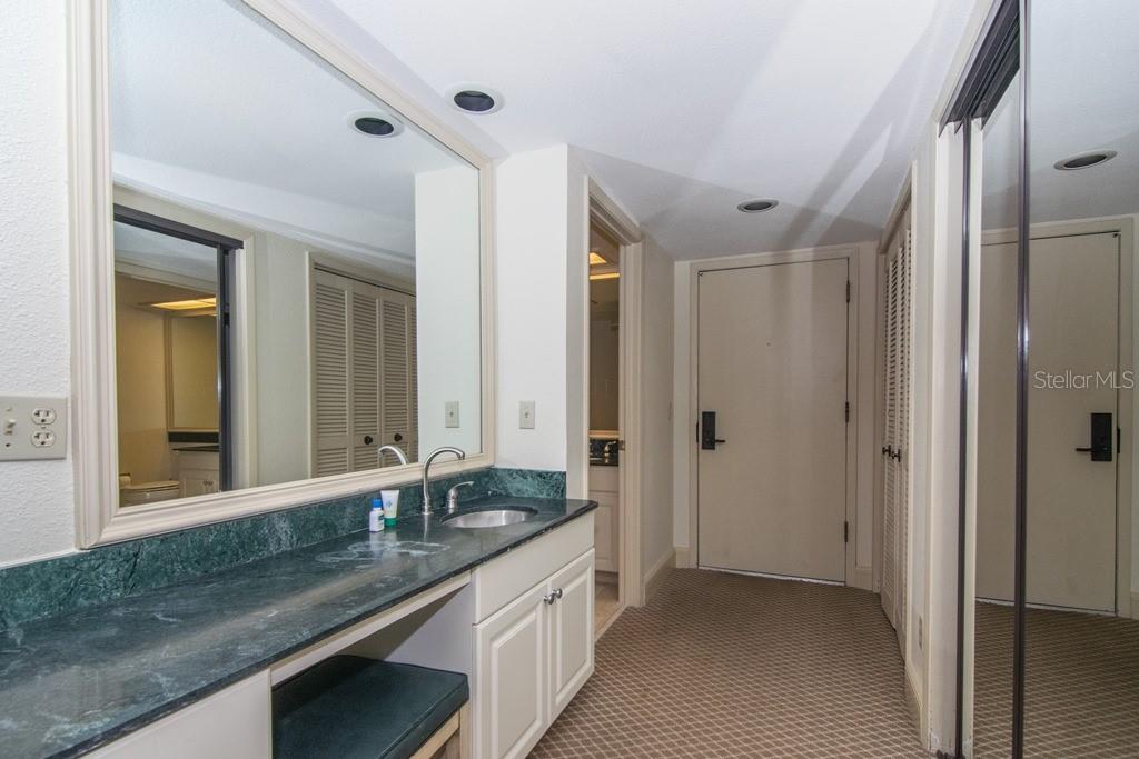 4744 FOX HUNT DR #1022 & 1024, WESLEY CHAPEL, FL, 33543