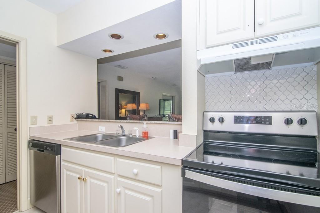 4744 FOX HUNT DR #1022 & 1024, WESLEY CHAPEL, FL, 33543