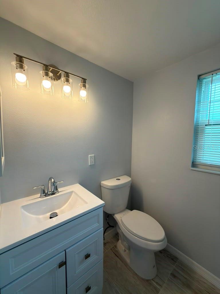 843 SKY LAKE CIR #B, ORLANDO, FL, 32809