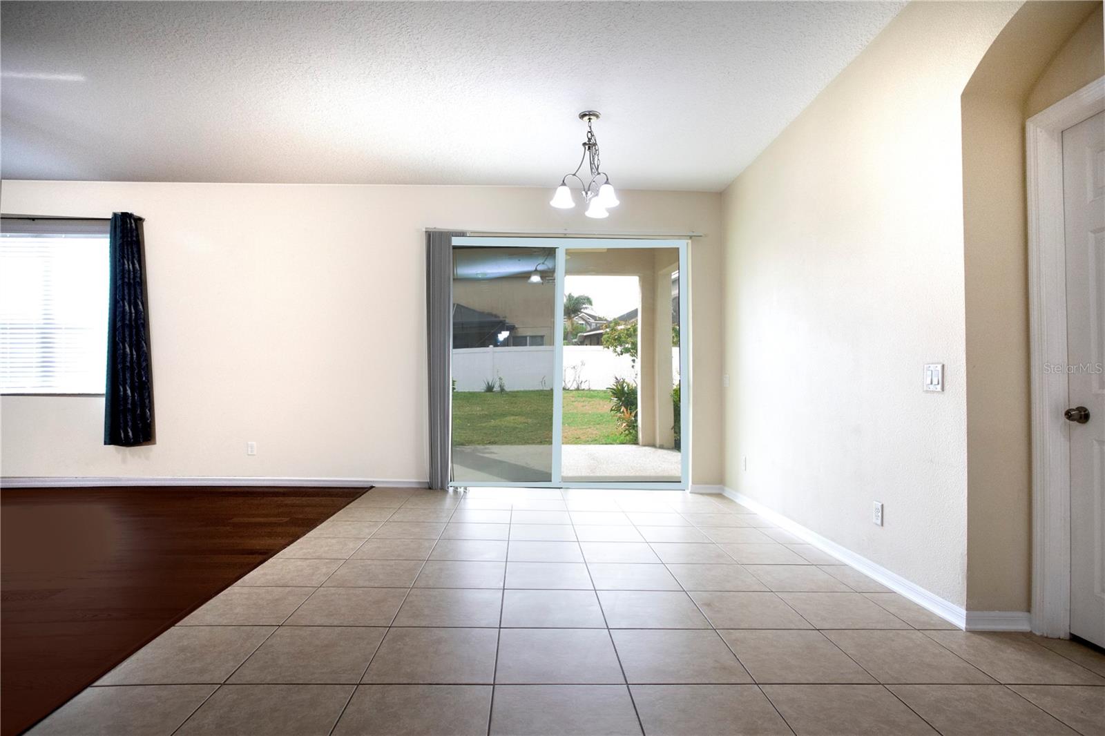 1319 ROWANTREE DR, DOVER, FL, 33527