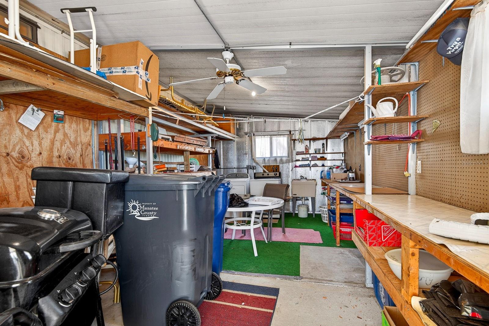 8906 31ST AVE E, PALMETTO, FL, 34221
