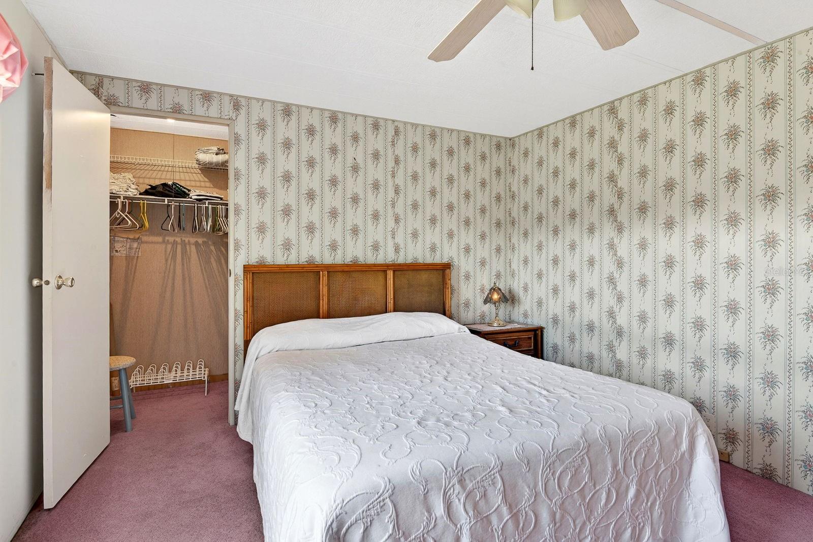 8906 31ST AVE E, PALMETTO, FL, 34221