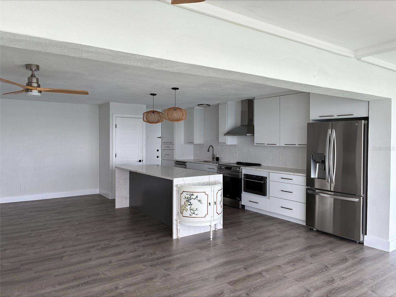 7200 SUNSHINE SKYWAY LN S #9H, ST PETERSBURG, FL, 33711
