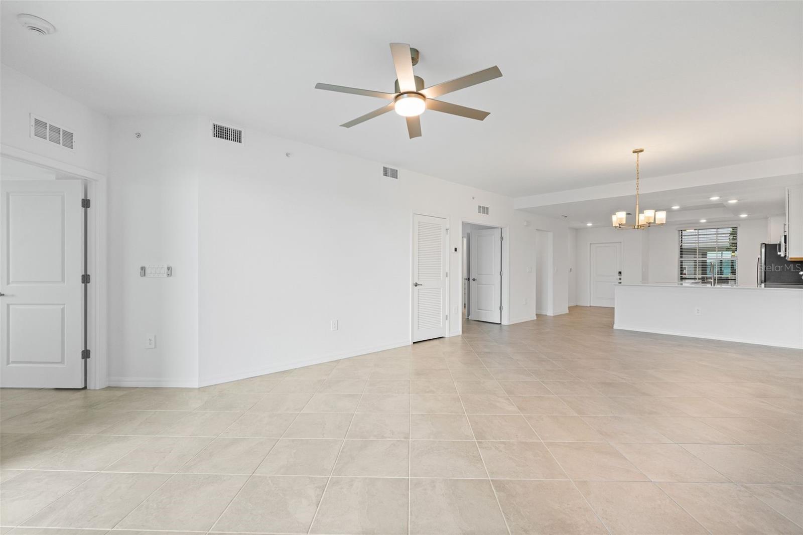 19007 SCALLOP LOOP #108, LAKEWOOD RANCH, FL, 34202