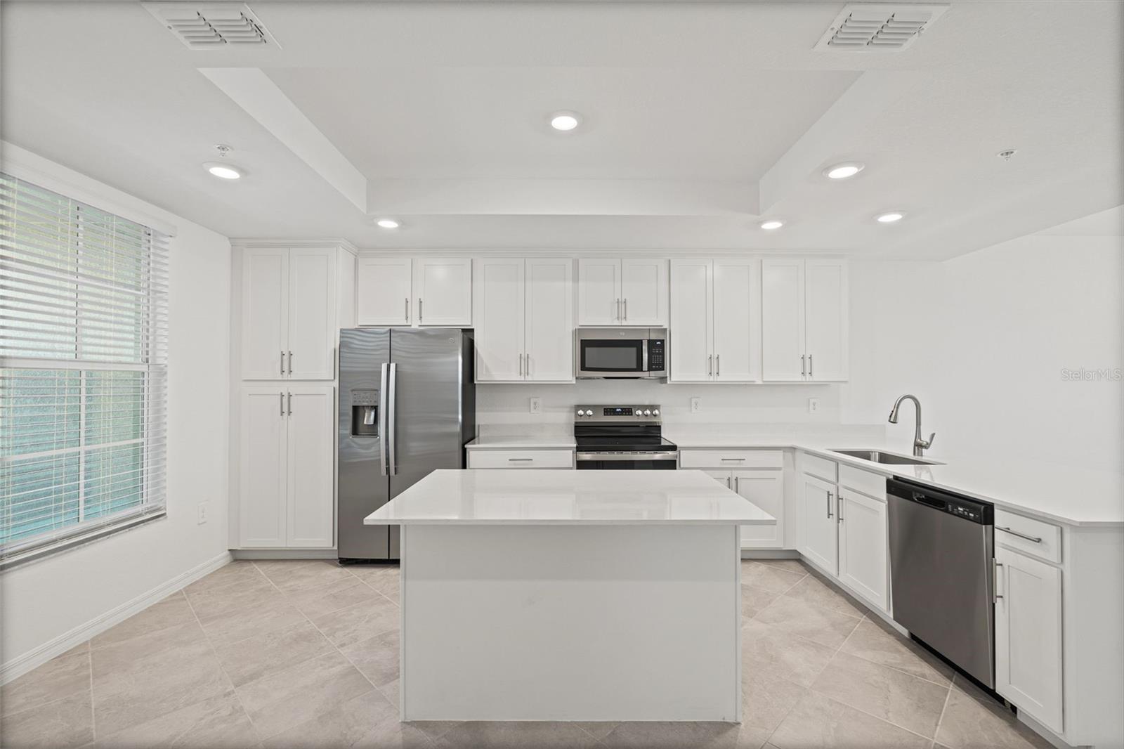 19007 SCALLOP LOOP #108, LAKEWOOD RANCH, FL, 34202