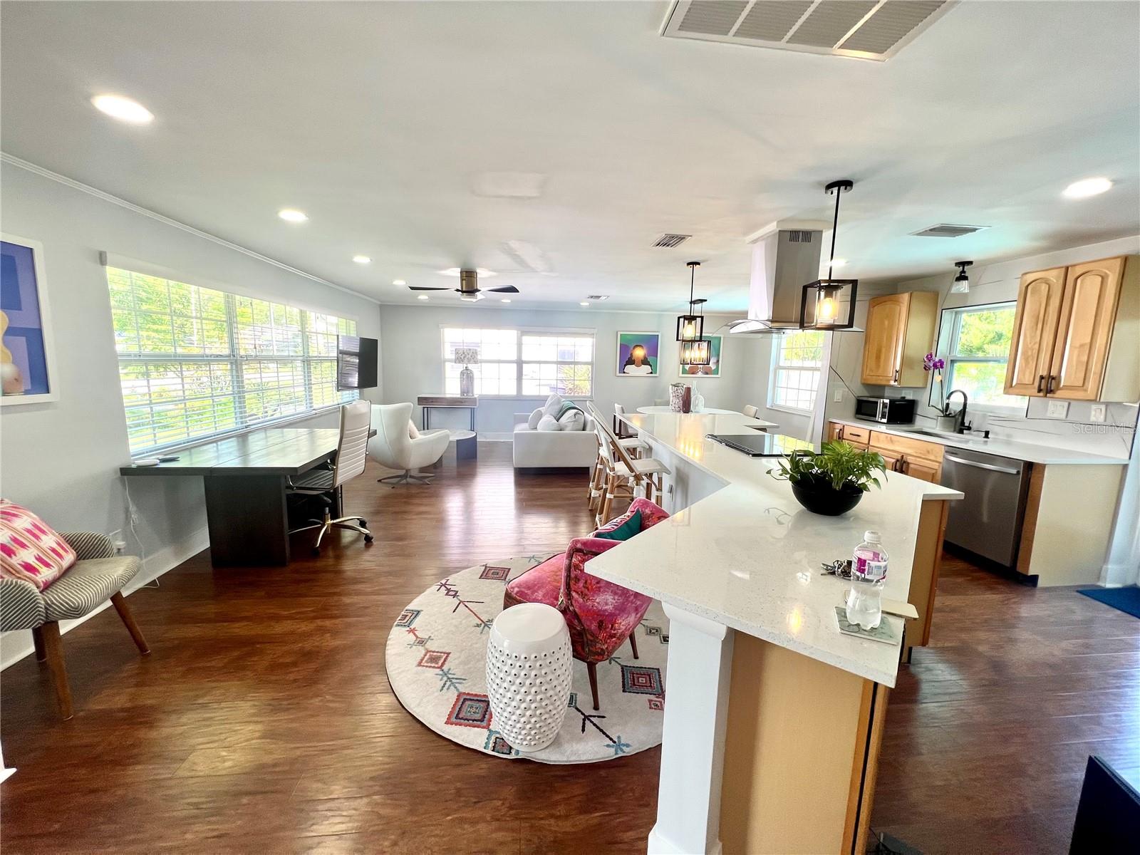 2066 DRUID PARK DR N, CLEARWATER, FL, 33764