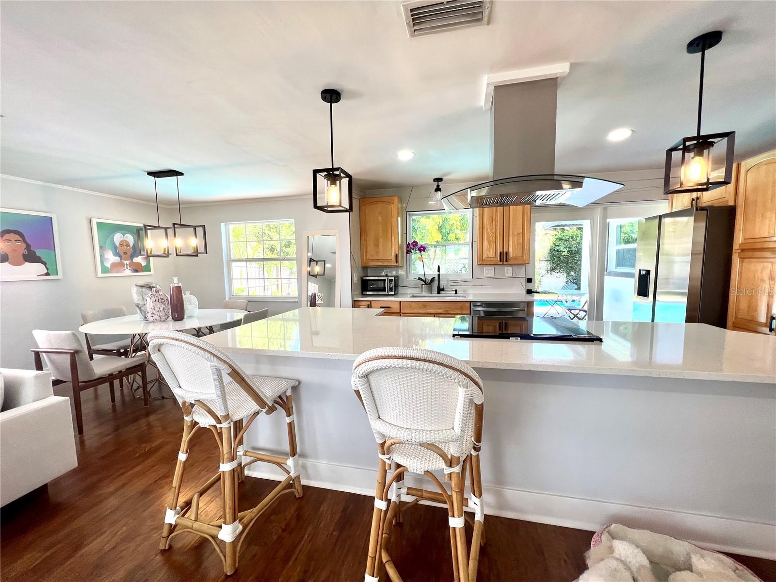 2066 DRUID PARK DR N, CLEARWATER, FL, 33764