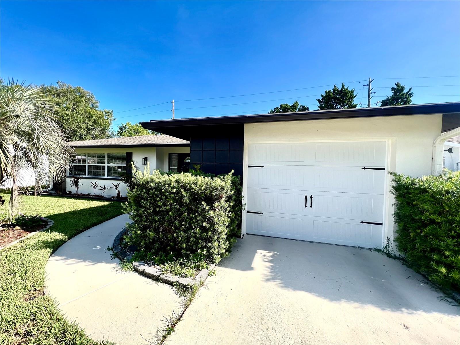 2066 DRUID PARK DR N, CLEARWATER, FL, 33764