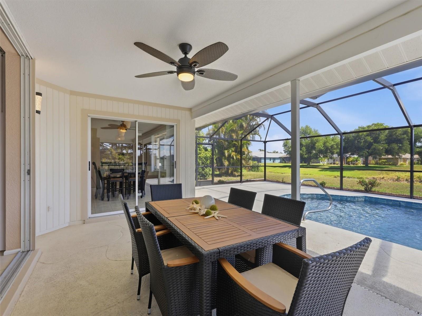 713 ROTONDA CIR, ROTONDA WEST, FL, 33947