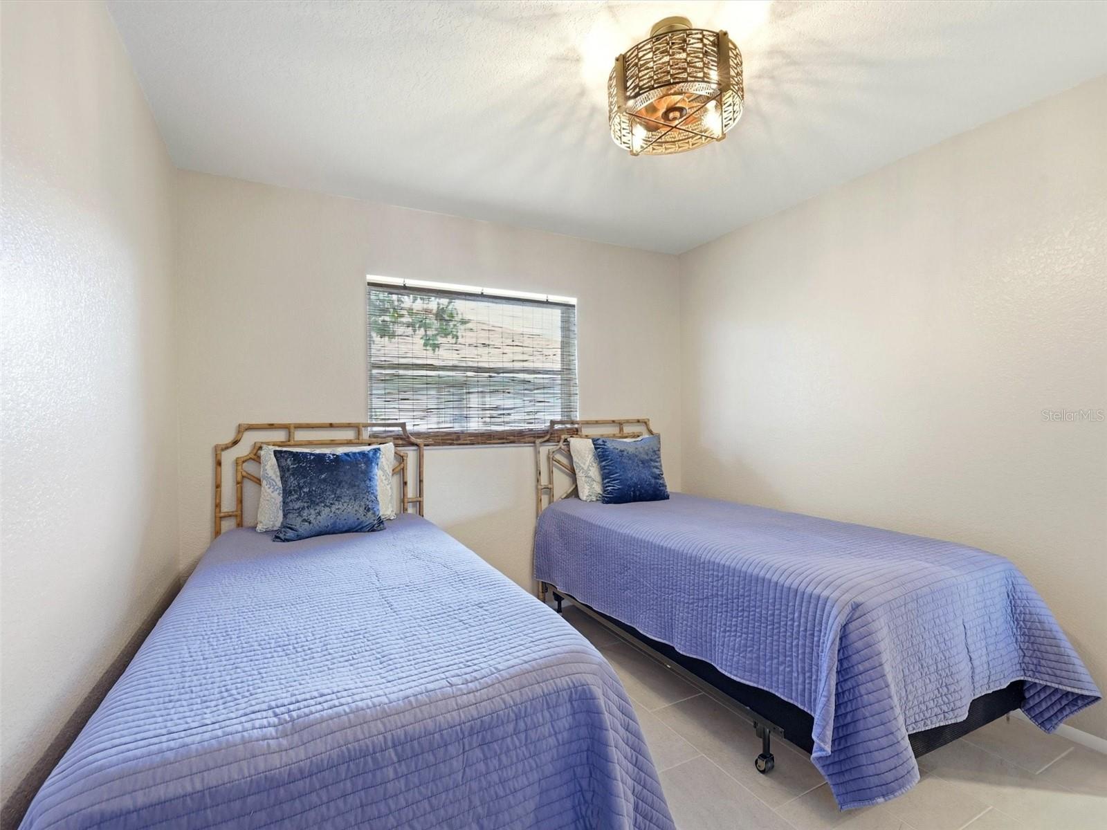 713 ROTONDA CIR, ROTONDA WEST, FL, 33947