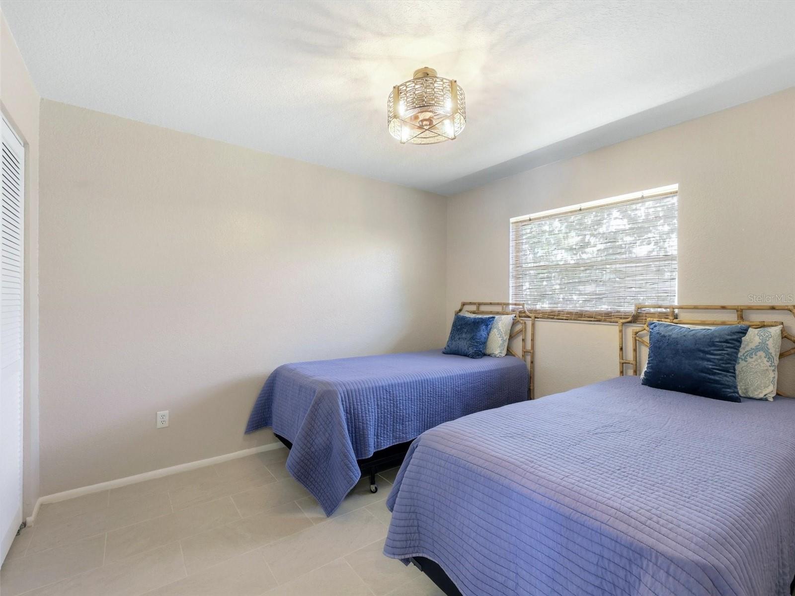 713 ROTONDA CIR, ROTONDA WEST, FL, 33947
